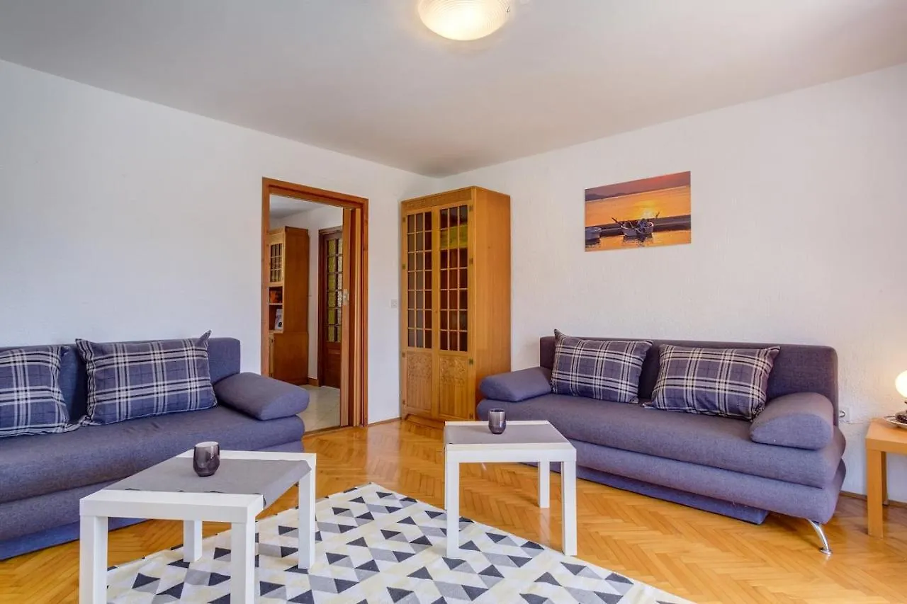 Apartmani Nadalina Veli Losinj Apartment