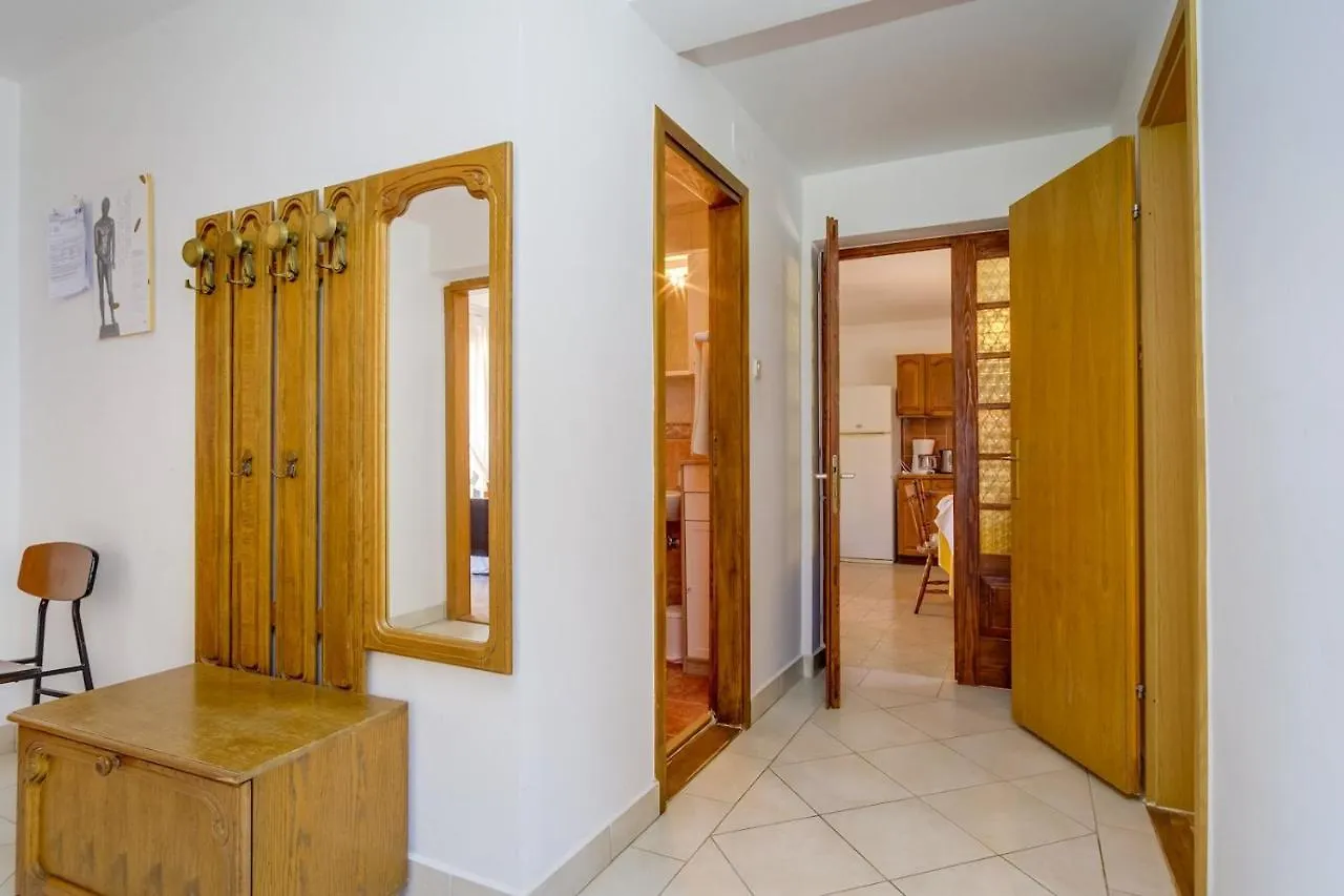 Apartmani Nadalina Veli Losinj Apartment