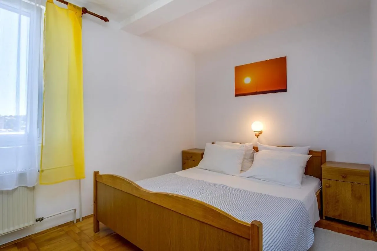 Apartmani Nadalina Veli Losinj 0*,  Croatia